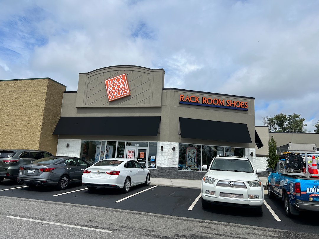 Commercial Storefront Window Cleaning in Spartanburg, SC