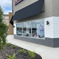 Commercial-Storefront-Window-Cleaning-in-Spartanburg-SC 1