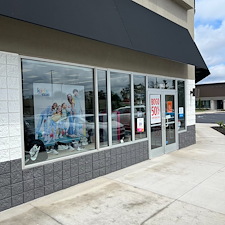 Commercial-Storefront-Window-Cleaning-in-Spartanburg-SC 3