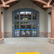 Commercial-Window-Cleaning-in-Columbus-NC 6