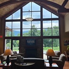 Commercial-Window-Cleaning-in-Columbus-NC 2