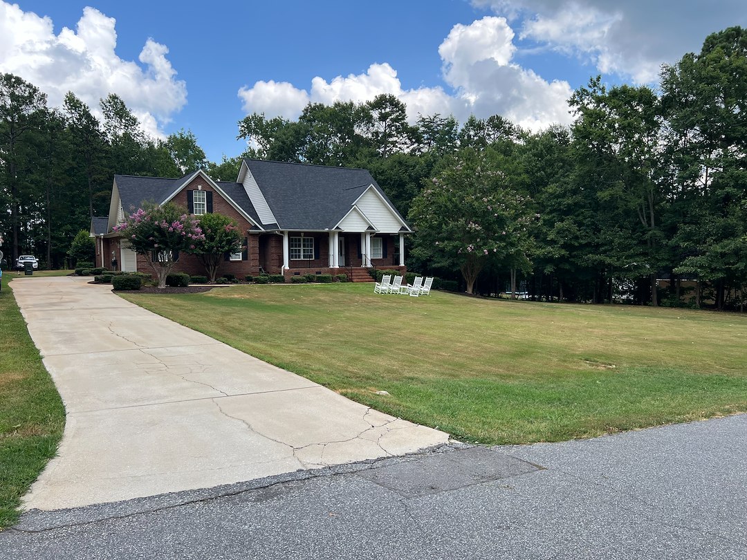 Exterior House Washing and Driveway Cleaning in Woodruff, SC