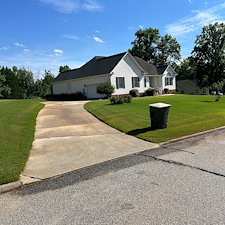 Exterior-House-Washing-Driveway-Cleaning-Deck-Cleaning-Project-in-Taylors-SC 11