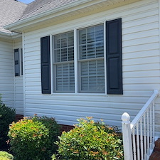 Exterior-House-Washing-Driveway-Cleaning-Deck-Cleaning-Project-in-Taylors-SC 3