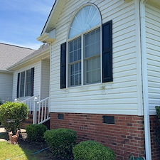Exterior-House-Washing-Driveway-Cleaning-Deck-Cleaning-Project-in-Taylors-SC 4