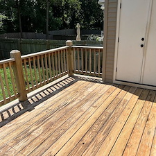 Exterior-House-Washing-Driveway-Deck-Cleaning-in-Greenville-SC 2