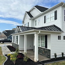 Exterior-House-Washing-with-Red-Clay-Stain-Removal-Concrete-Cleaning-Project-in-Simpsonville-SC 3