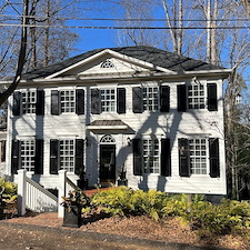 Exterior-House-Washing-Concrete-Cleaning-Project-in-Greenville-SC 0