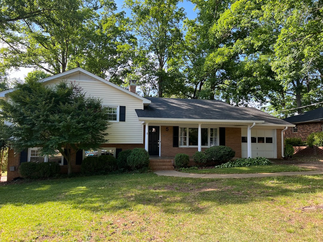 Exterior House Washing & Concrete Cleaning Project in Taylors, SC