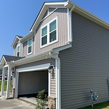 Exterior-House-Washing-Concrete-Cleaning-in-Simpsonville-SC 8