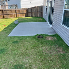 Exterior-House-Washing-Concrete-Cleaning-in-Simpsonville-SC 5