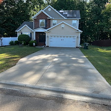 Exterior-House-Washing-Driveway-Cleaning-Project-in-Lyman-SC 0