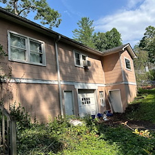 Gutter-Cleaning-Project-in-Hendersonville-NC 2