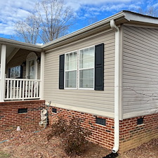 House-Soft-Washing-Wood-Deck-Cleaning-in-Pelzer-SC 9