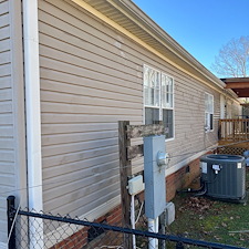 House-Soft-Washing-Wood-Deck-Cleaning-in-Pelzer-SC 11