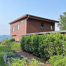 Professional-Window-Cleaning-Project-in-Asheville-NC 4