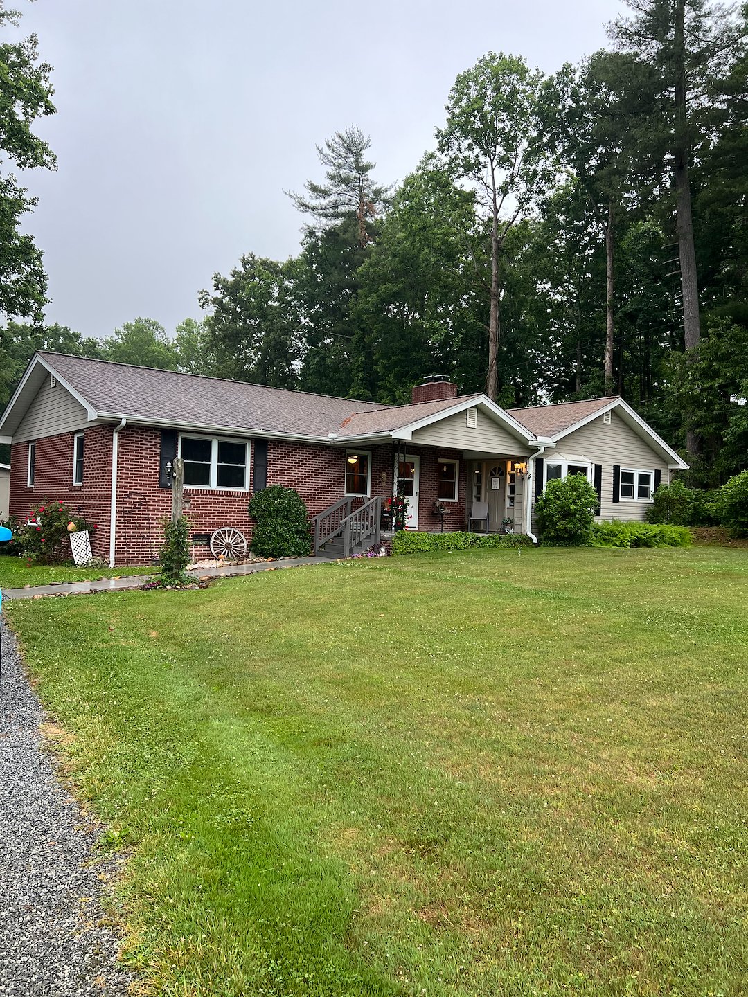 Residential Window Cleaning Project in Hendersonville, NC